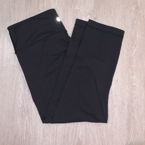 LuLu Lemon Crop Leggings